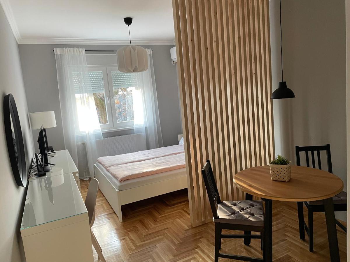 Apartmani Sombor Bagian luar foto